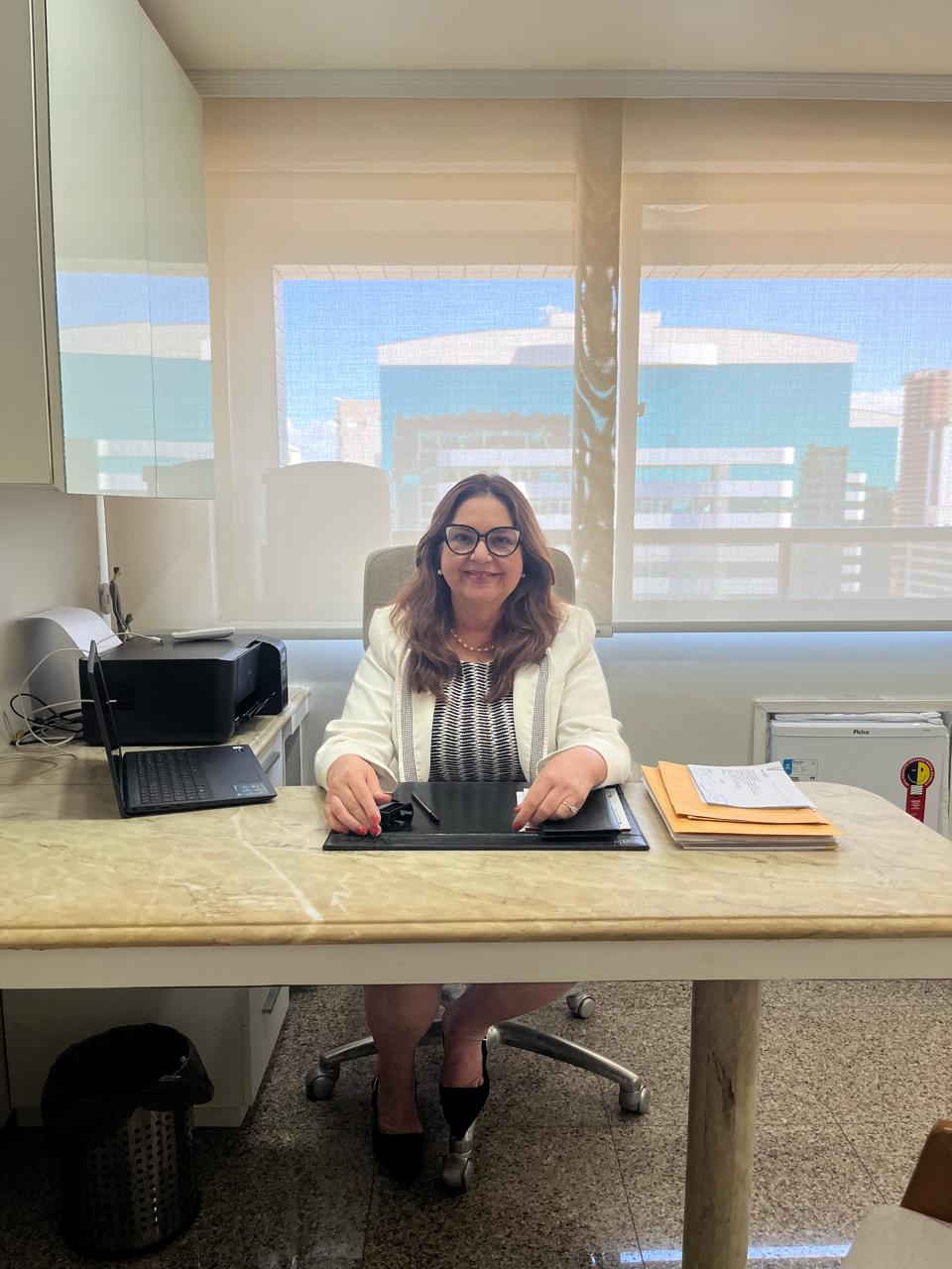Dra. Rose Marinho, Neurologista em Fortaleza